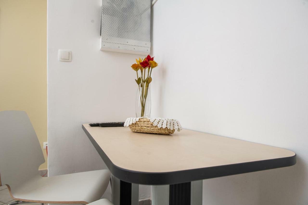 Roze Apartment Zagabria Esterno foto